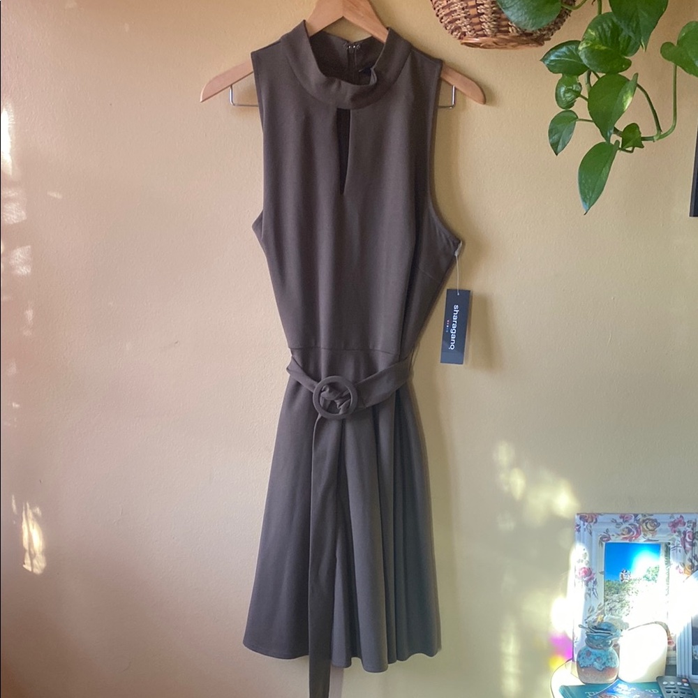 Sharagano Stretch Sleeveless Brown Dress with Belt 14 New w tags